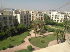 Apartment for sale in Hadayek El Mohandiseen Compound, Sheikh Zayed, area 123 square feet, 3 rooms and 2 bathrooms, super luxurious.