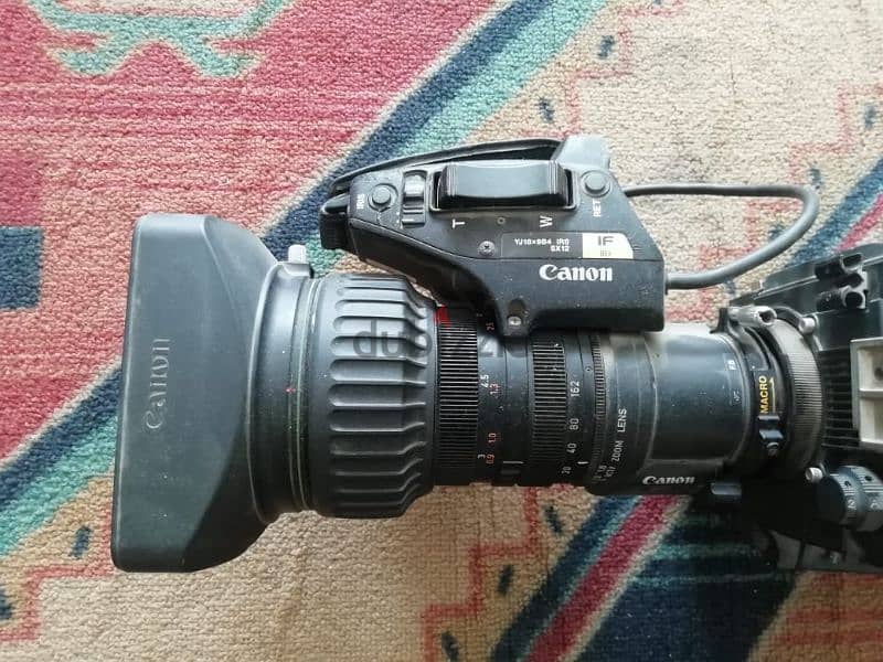 كاميرا فيديو Sony DVW970 2