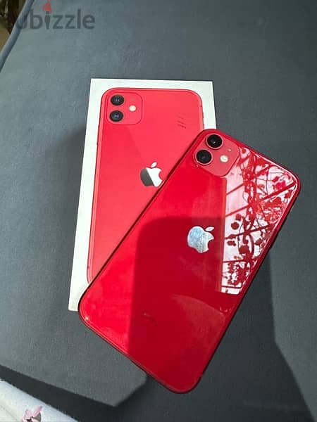 iphone 11 , red , 128 Giga , Battery healty 76% حالته زي الصورة 1