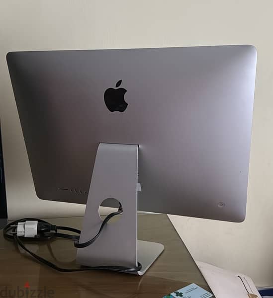 iMac -apple 2012  21 Inch 1
