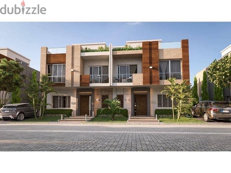 town house Azzar direct from the owner تاون هاوس أزار 1