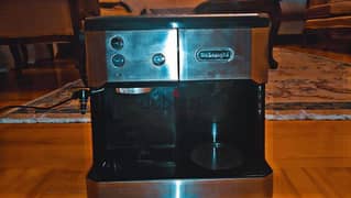 De'Longhi coffee Machine BCO421. S،