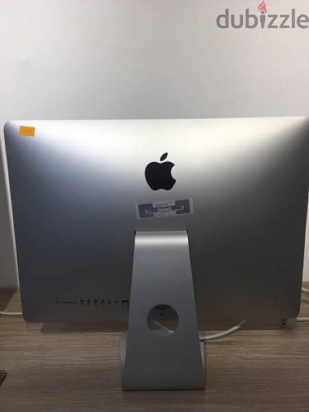 iMac 2015.21-inch. 1 TB. 2K 1