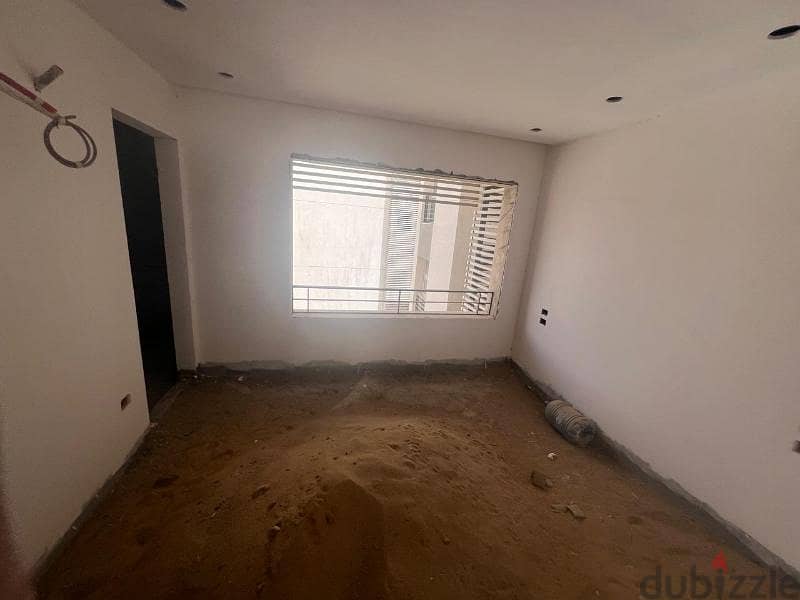 Delivered Apartment Fully finished in PHNC 2