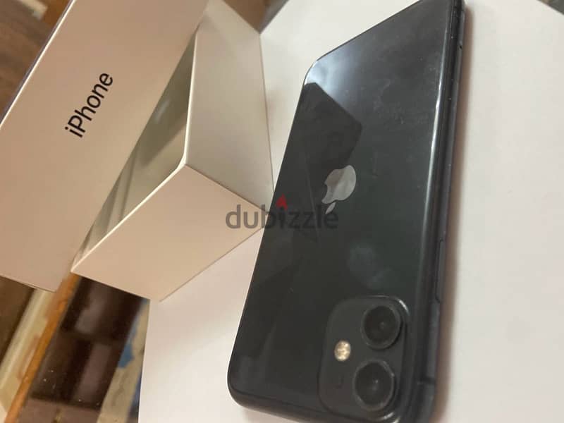 iPhone 11 black 7