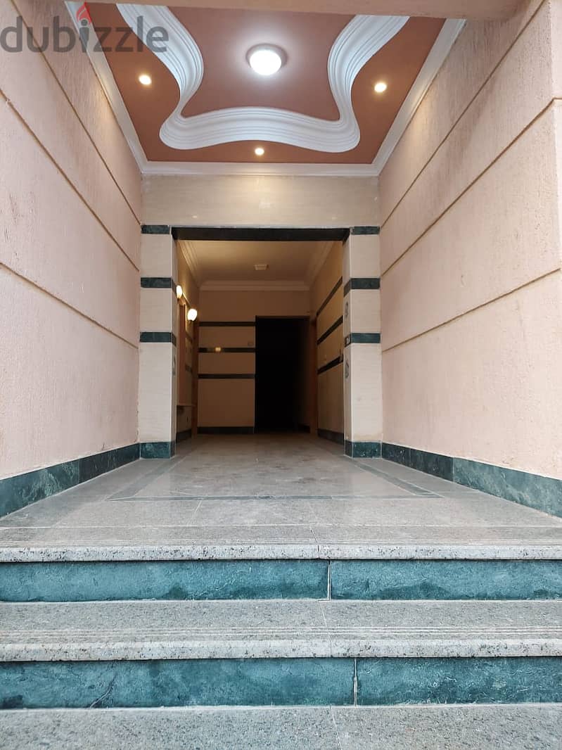 Duplex apartment for sale in Shorouk, 316 meters, directly from the owner, immediate receipt 3