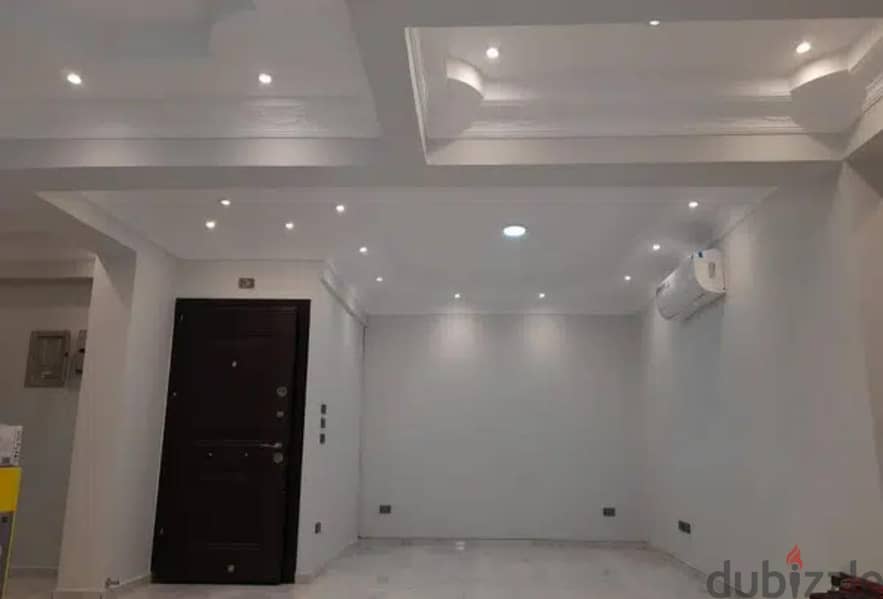Apartment for sale with kitchen and air conditioners, New Cairo, Third District, near Fatima Al-Sharbatly Mosque and Al-Baghdadi Square.  First reside 2