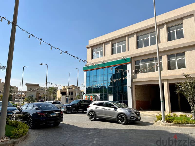 Clinic for sale ready to move with instalments, a very prime location in heart of Sheikh Zayed 7