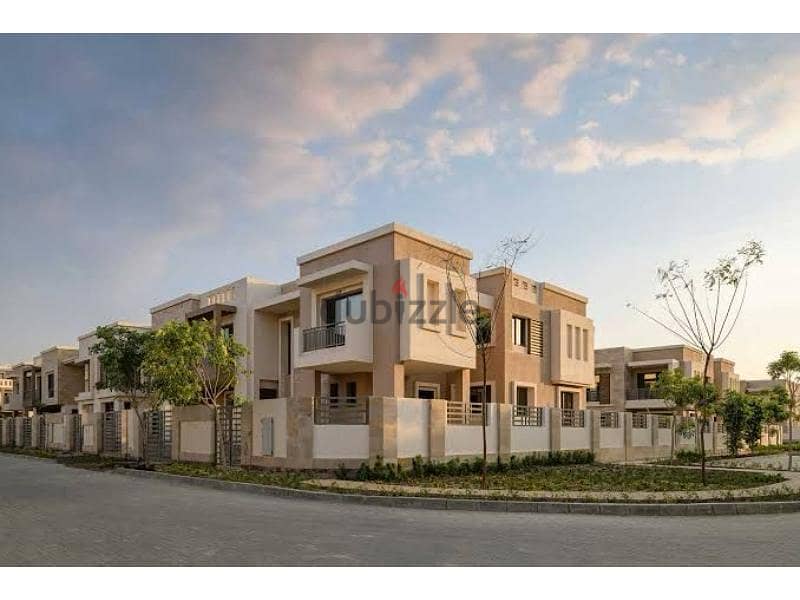 Standalone villa 240m with Down-payment in Taj City - Very prime location 1