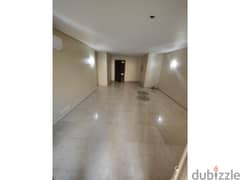 Apartment with garden in 90 avenue With kitchen&ACs 0