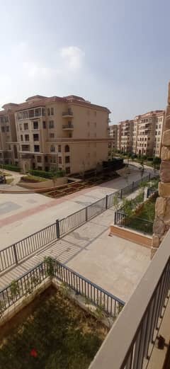 Apartment for sale in New Cairo, 90 Avenue Compound, near the American University, Point 90, Spot Mall, and the 90th directly  First residence 0