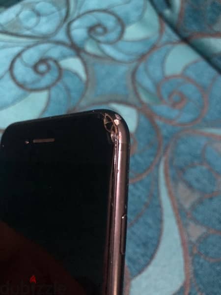 iPhone 7 32 GB in good condition without box 6