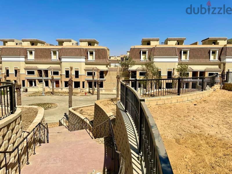 Apartment for sale with a large garden and a view of Crystal Lagoon in Saray | Sarai | A wall within a wall with the two cities of Mostakbal City, in 6