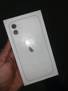 iPhone 11 white 128 100% جديد ايفون ١١ ابيض 0