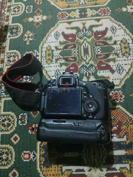 Canon 60D With Batterygrip And Box 3