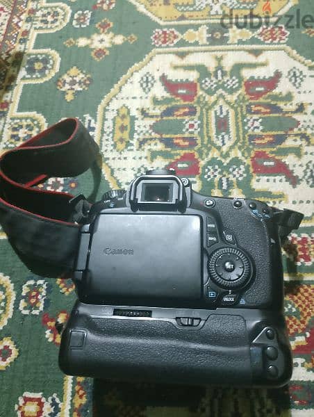 Canon 60D With Batterygrip And Box 4