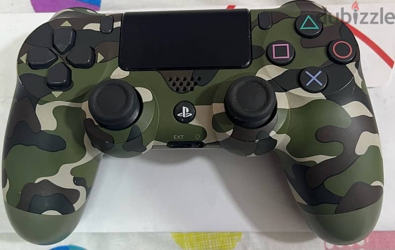 Dualshock 4 PS4 Controller Original - Green Camouflage -Used -Like New 2