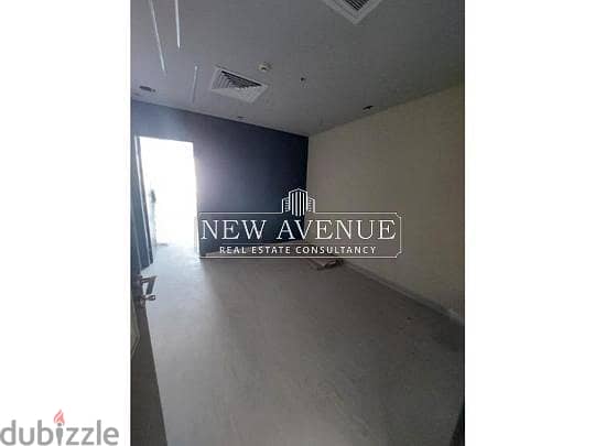 Clinic for rent 50m directly in 90st fullyfinished 3