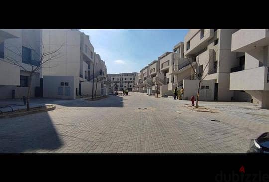 Duplex with garden for sale in compound Al Burouj 10
