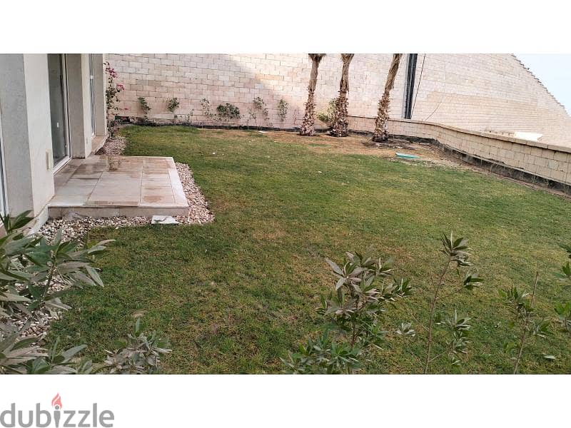 Ground with garden corner fully furnished 2