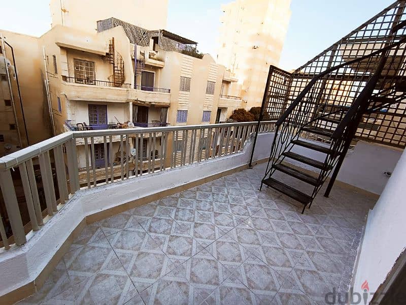 امتلك شقة دوبلكس في الإسكندرية شاطئ النخيل موقع سكني ممتاز جدا 1