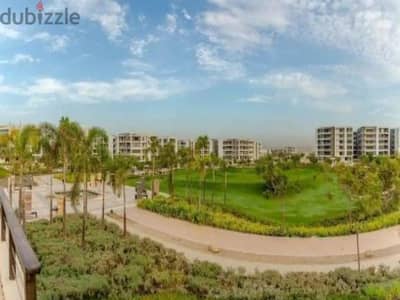 ع لاندسكيب وبحيرة شقة بأقل سعر ب تاج سيتي Apartment Resale in Taj City