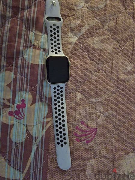 Apple watch series 7 Nike edition 0
