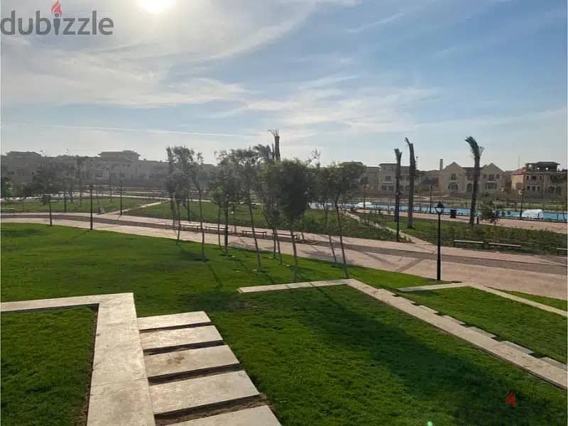 for sale apartment prime location on landscape in compound hyde park new cairo 8