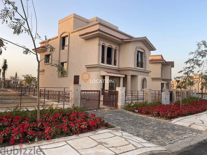 Independent villa for sale in Madinaty, model D3, view, wide garden, Four Seasons villas 20