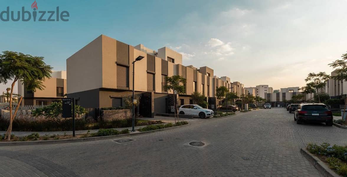 Apartment for sale in Al Burouj Compound in the most prestigious location in Shorouk, in front of Carrefour Direct, Alburouj City 8