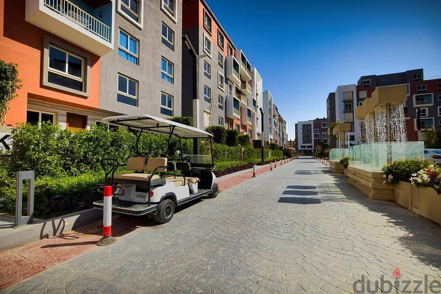 Immediately receive super luxury in installments. . 336 sqm duplex with garden for sale in Fifth Settlement in Amorada New Cairo Compound 5