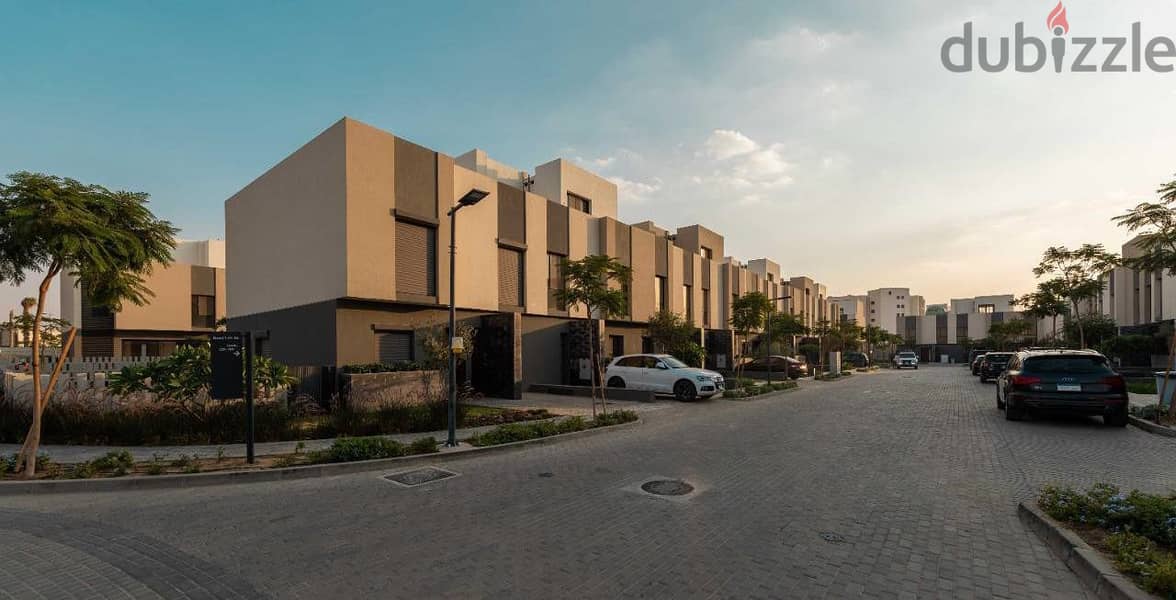 Townhouse for sale with a very special view in Shorouk, Al Burouj Compound, in front of the Alburouj Compound International Medical Center 8