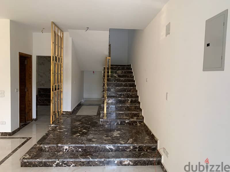Town villa for rent 231m type I modern in madinaty ultra super lux finishing 3