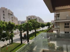Apartment with garden 170M prime location Mountain view icity ماونتن فيو اى سيتي