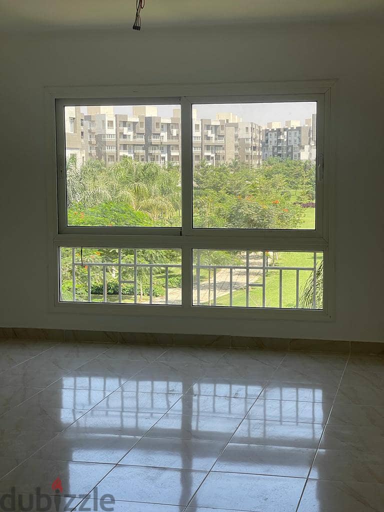 Apartment for sale installments 108m in open view phase B14 in madinaty with a special price 3