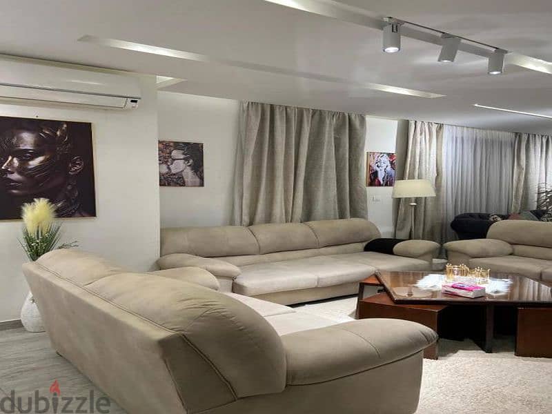 A fully furnished triplex for rent in a distinctive location in Eastown Compound 2