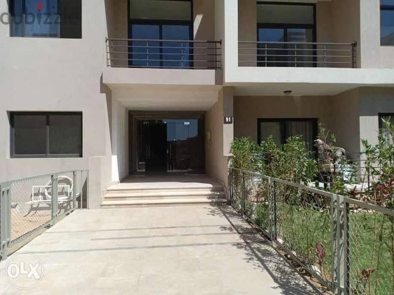 For sale apartment in Al Marasem, 4 bedrooms, fully furnished, in the market, 270m the first phase,prime location 14