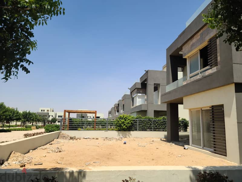 for sale apartment ready to move prime location bahry with installment in de jejya new capital 11