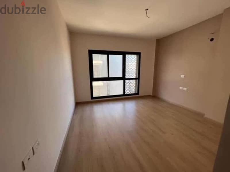apartment for sale in address east in golden square fifth settlement ready to move fully finished/شقة متشطبة استلام فوري للبيع  في جولدن سكوير التجمع 8