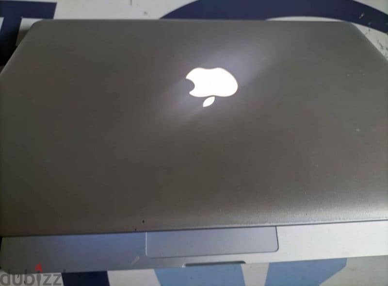 Excellent Condition 2012 MacBook Pro - Perfect for Graphics Work! 3