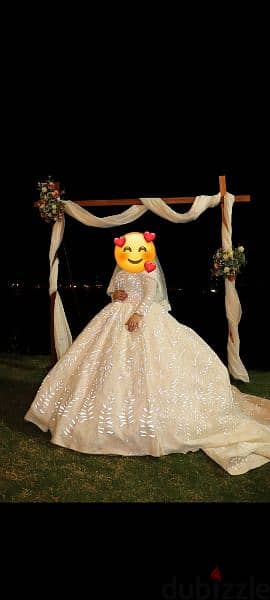 فستان زفاف بالطرحه 1