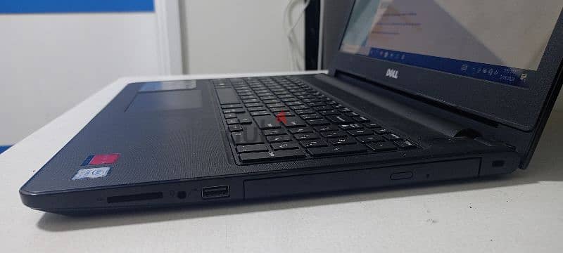 Laptop Dell Inspiron 15 3000 11