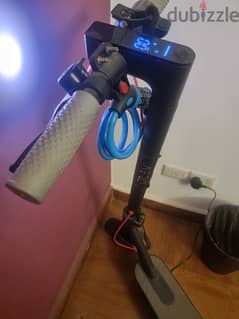 AERO Electric Scooter 0