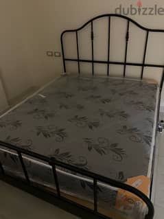ikea black bed new with mattress سرير ايكيا ١٦٠. ٢٠٠ 0