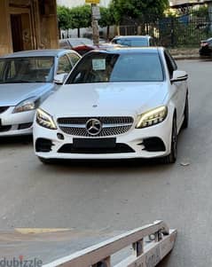 Mercedes-Benz C180 2019 0