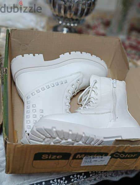 women white boot from varna brand 1