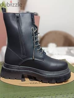 woment black boot from varna brand