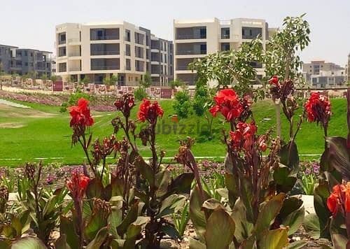 Apartment for sale in the Fifth Settlement, Taj City Compound, directly on the Suez Road, minutes from Heliopolis and Nasr City, in installments and t 6