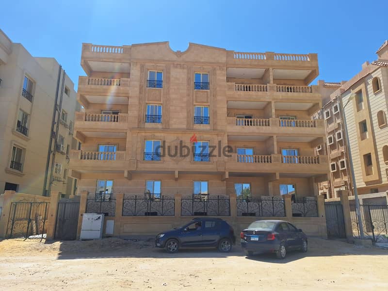 شقة للبيع 200 متر استلام فوري بمنطقة الاندلس التجمع الخامس al andalous new cairo 1