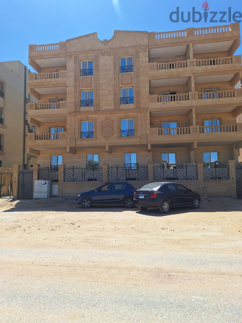 شقة للبيع 200 متر استلام فوري بمنطقة الاندلس التجمع الخامس al andalous new cairo 3